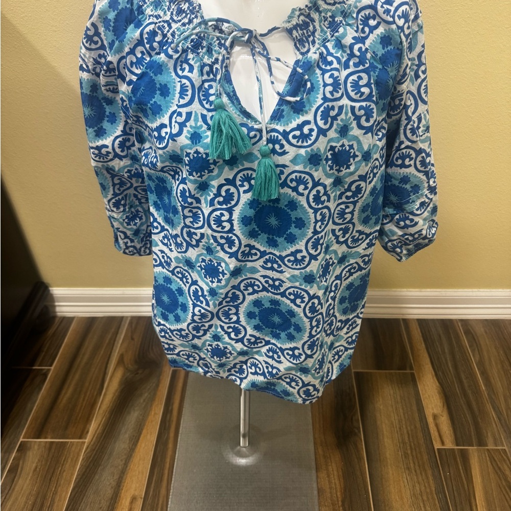 Ivy Jane Blue and White Floral Blouse